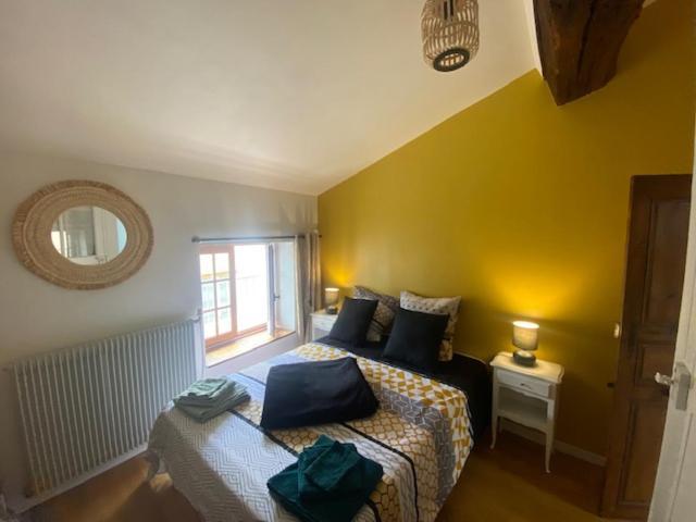 La Mansarde De L Abbaye Apartman Cluny Kültér fotó