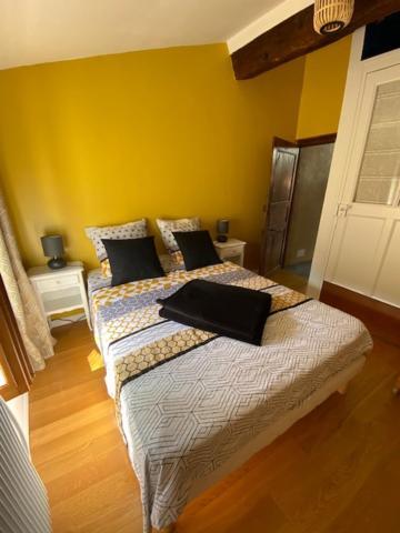 La Mansarde De L Abbaye Apartman Cluny Kültér fotó